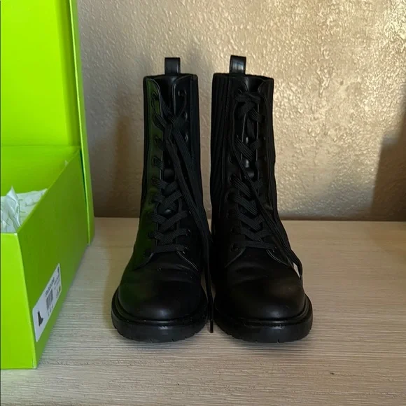 Combat Boots - Picture 3 of 8